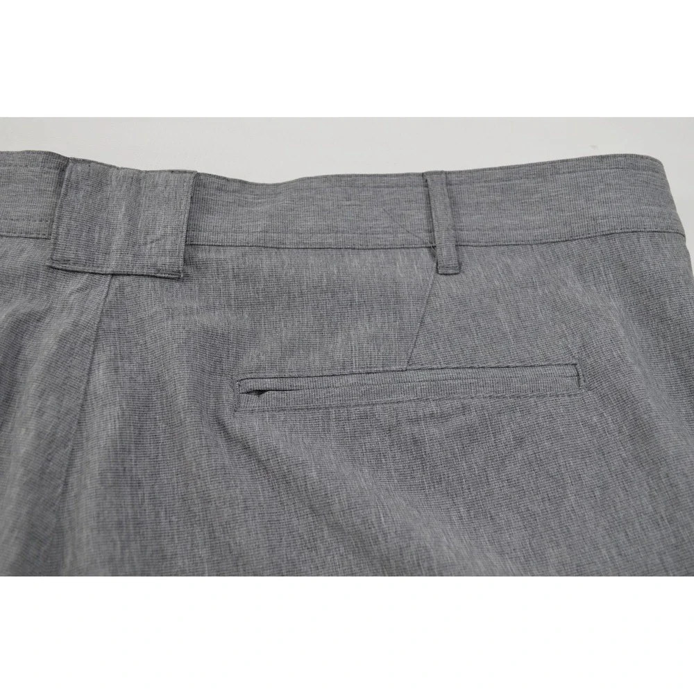 Hook‎ & Tackle Latitude Gray Shorts Men's Size 40 Inseam 9